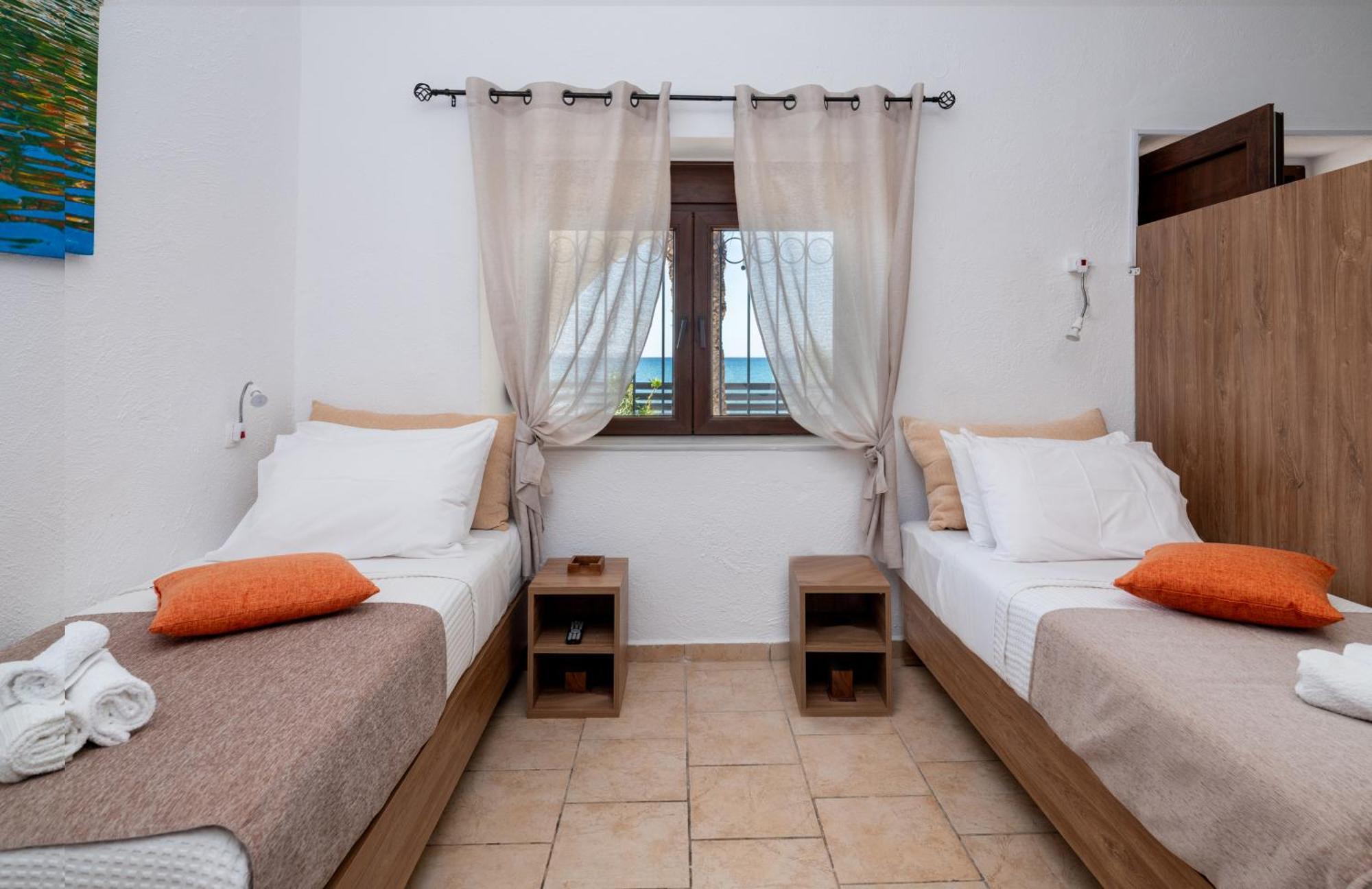 Atalanti Seaside Junior Suites Keratokampos Exteriér fotografie