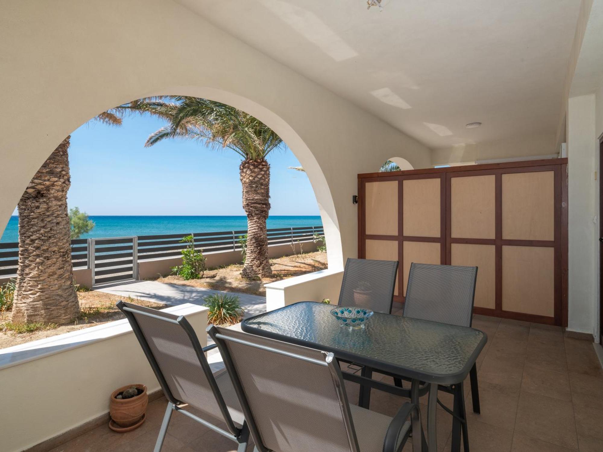 Atalanti Seaside Junior Suites Keratokampos Exteriér fotografie